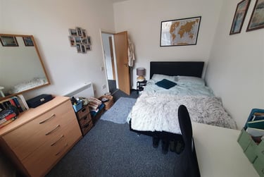 2 bed flat, Moira Street, Adamstown, Cardiff, CF240EQ - Image 6